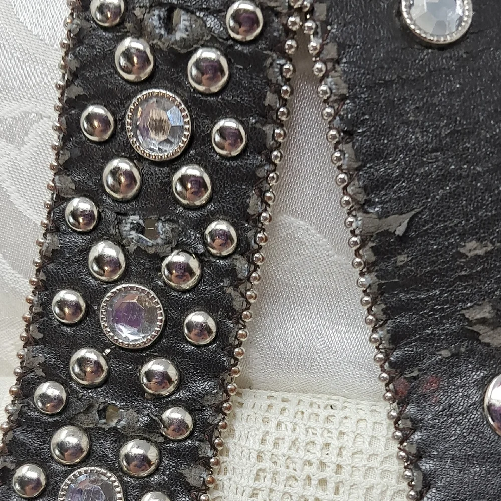 Genuine Leather Belt with Silver Accents - Picture 6 of 9